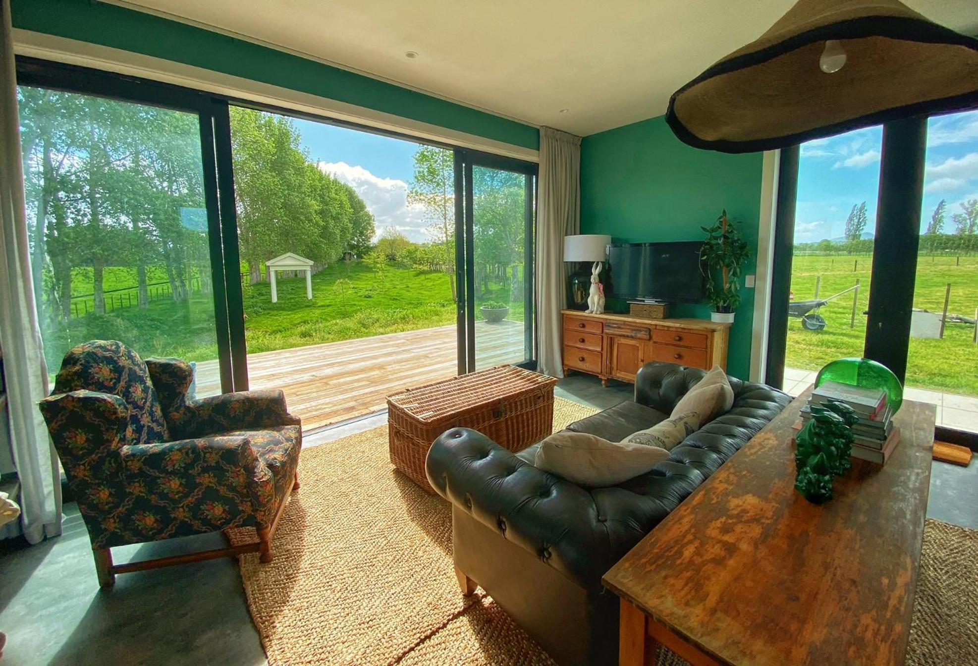 Stablehouse Garden Shed Villa Masterton Kültér fotó